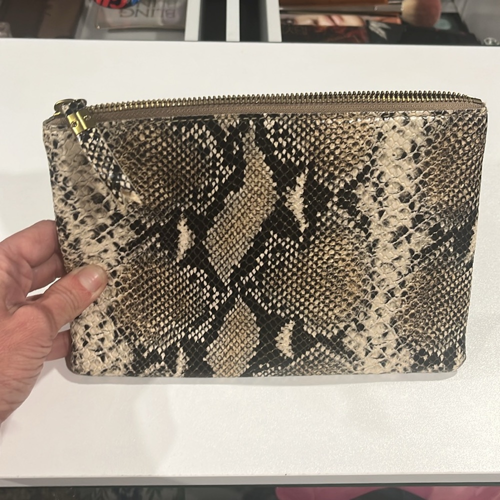 Madewell Snakeskin Clutch- Never Used - Picture 5 of 5
